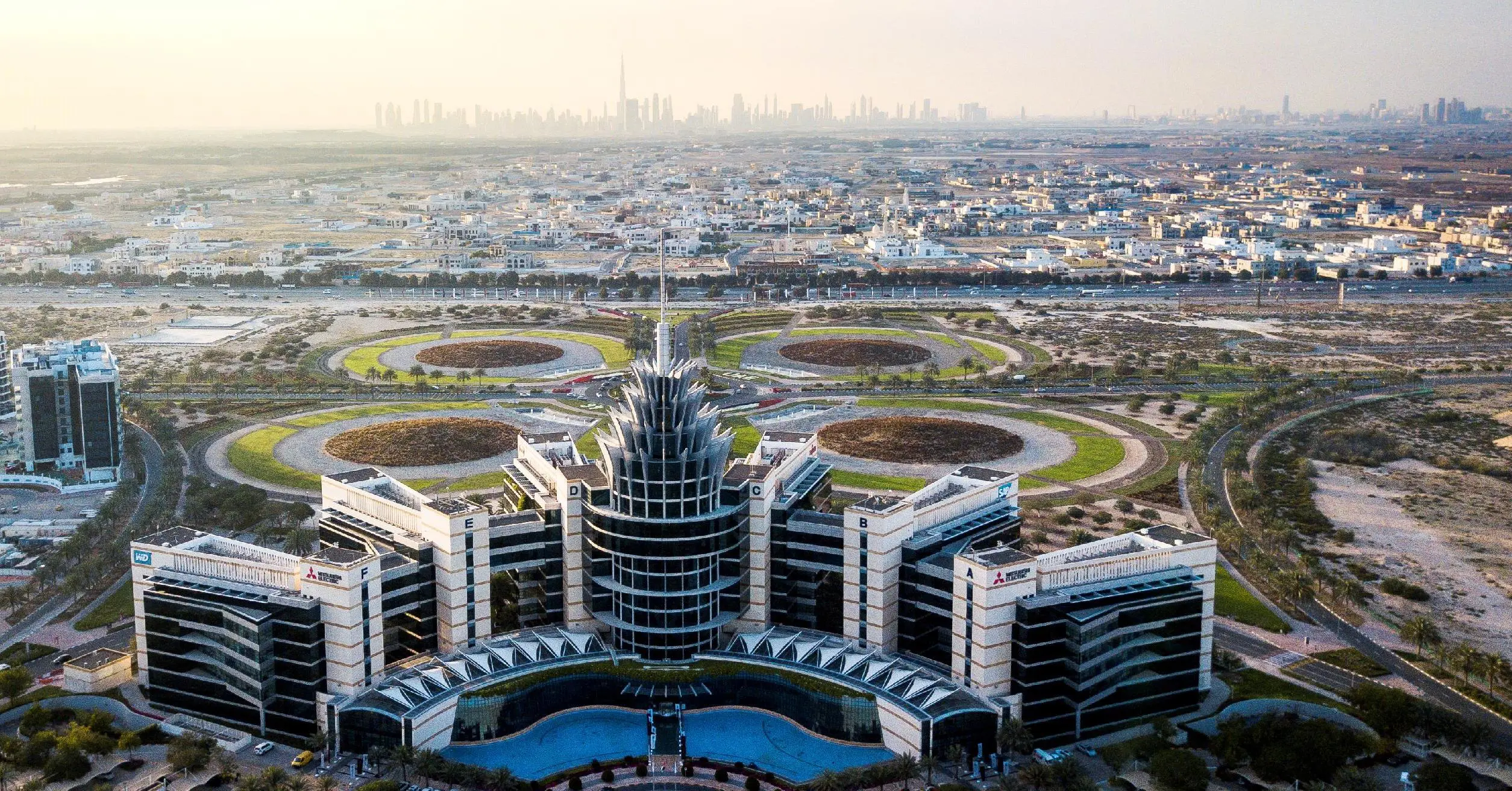 Silicon Oasis: A High-Tech Hub in the Heart of Dubai