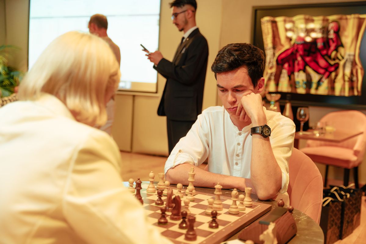 Game of Kings: Деловые шахматы в сообществе сильных лидеров!