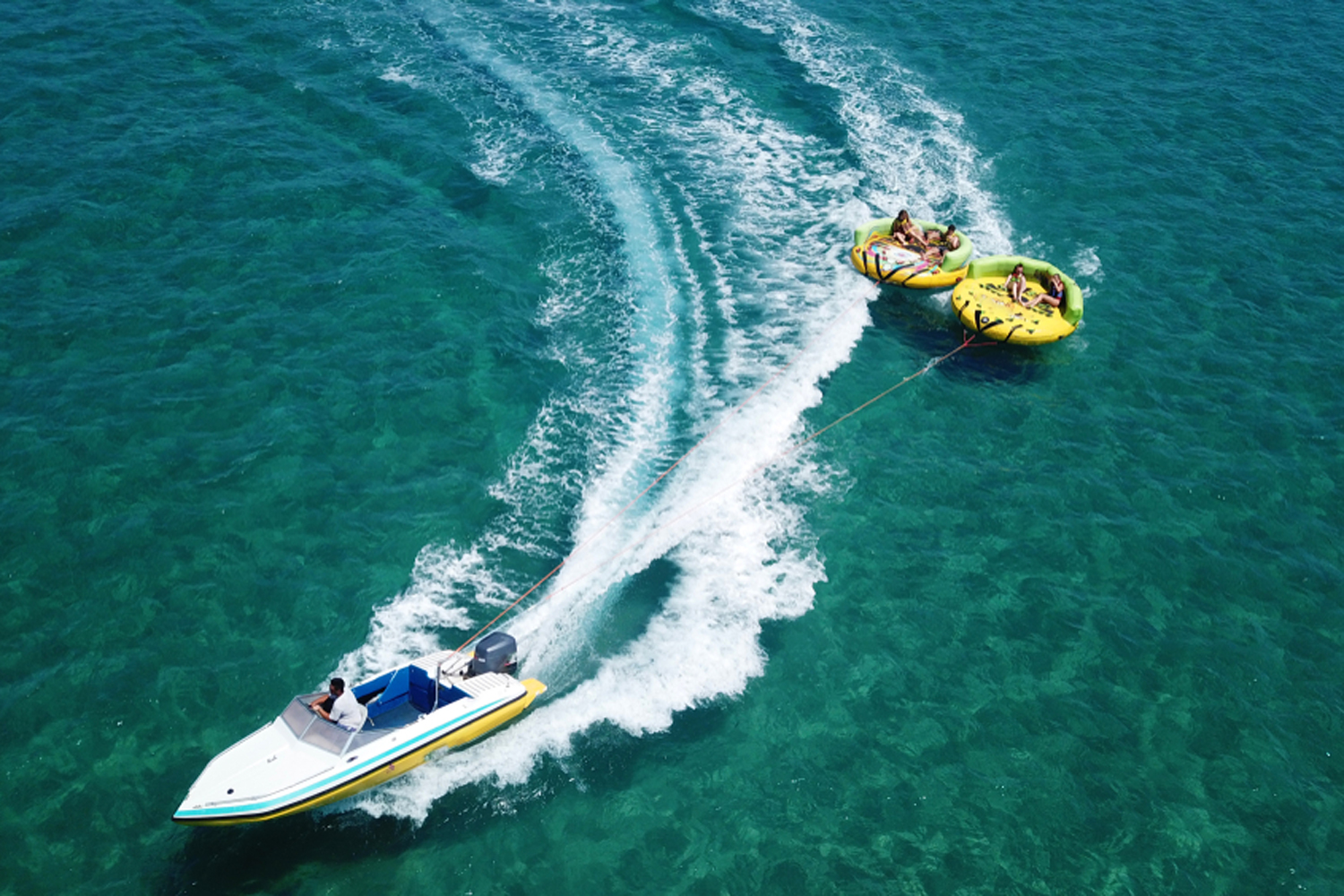 Top Watersports to try in Dubai